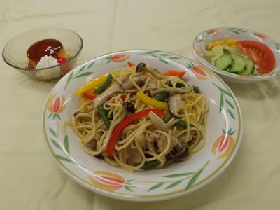 鶏肉とキノコの和風塩スパゲティ.JPG