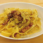 No.38 Buono!手作りパスタフェットチーネのカルボナーラ